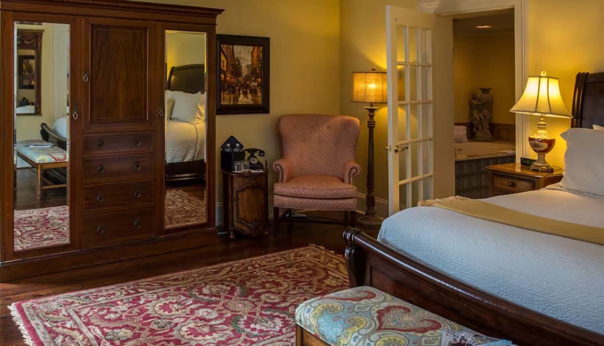 Savannah’s Boutique Hotels: A Perfect Blend of Luxury and History